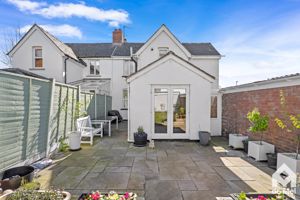 Photo 19- click for photo gallery